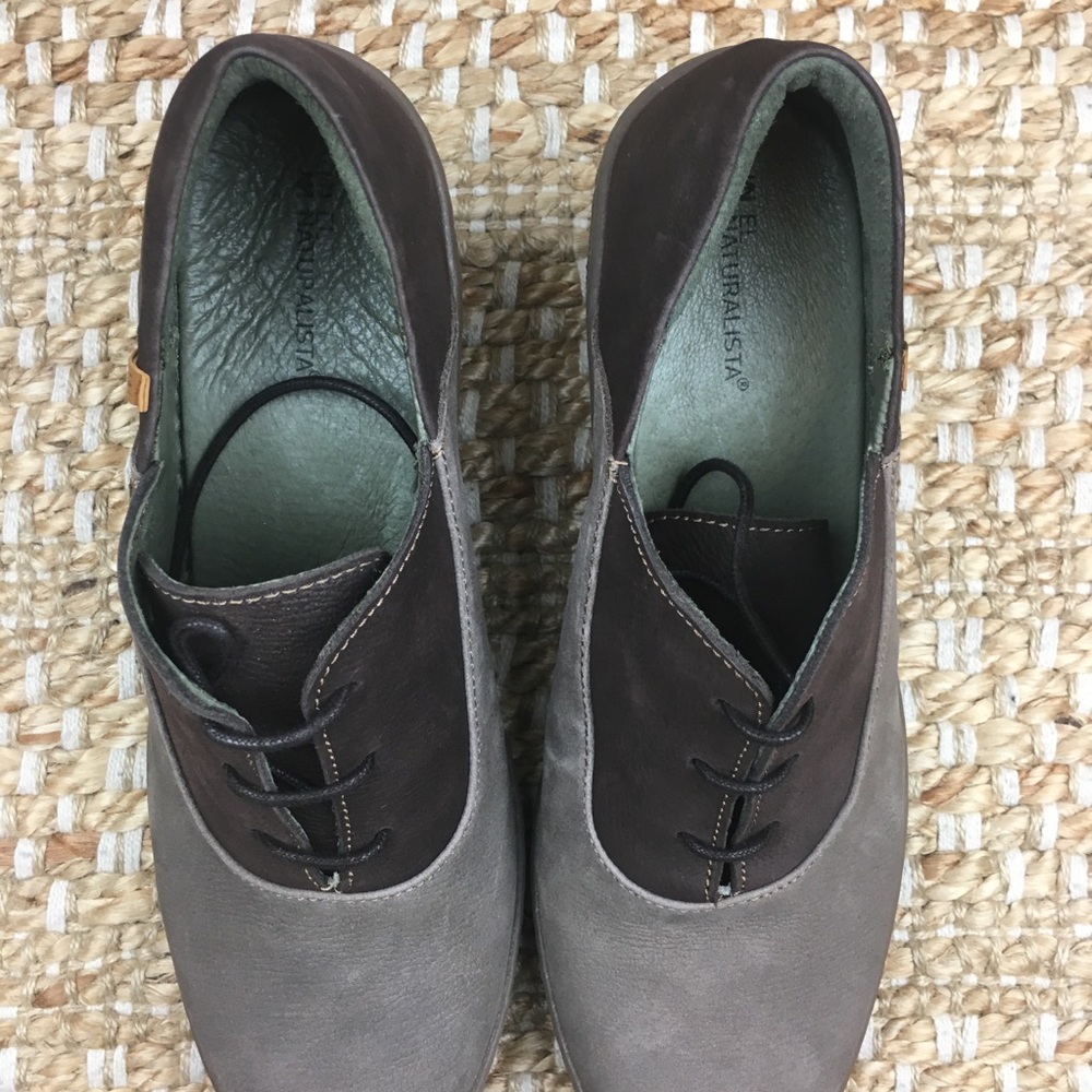 El Naturalista Leather Oxford Lace-up Booties - Picture 6 of 16